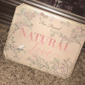 Too Faced Natural Love Pallete